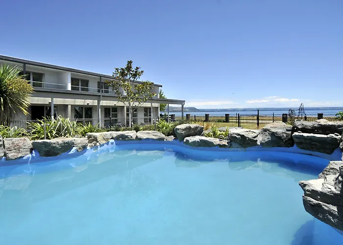 Wai Ora Lakeside Spa